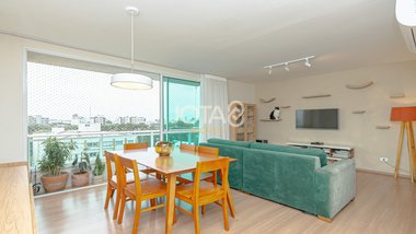 apartment em Rua Petit Carneiro, Água Verde - Curitiba - PR