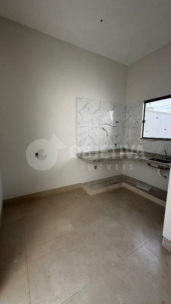 house em Rua Orestes da Silva, Shopping Park - Uberlândia - MG