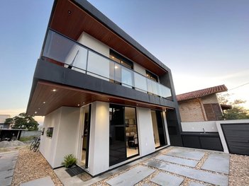 house em Rua Laureano, Campeche - Florianópolis - SC