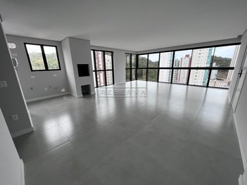 apartment em Rua Miguel Matte, Pioneiros - Balneário Camboriú - SC