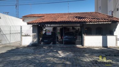 house em Rua Arthur Bernardes, Jardim Jacinto - Jacareí - SP