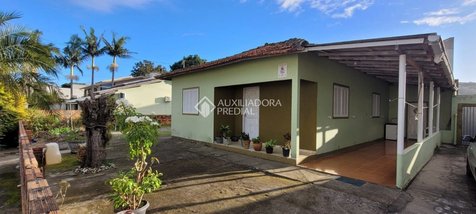 house em Rua Elói Figueiredo, Porto da Vila - Imbituba - SC