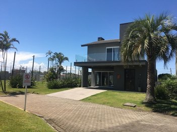 house em Avenida Paraguassu, Centro - Xangri-Lá - RS