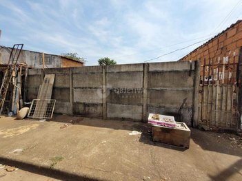 land_lot em Rua Emirene Aquino de Oliveira, Shopping Park - Uberlândia - MG