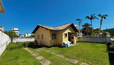 house em Rua Osvaldo Rogério Braga, Ingleses do Rio Vermelho - Florianópolis - SC