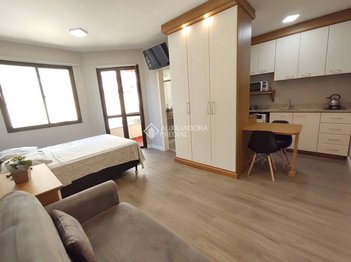 apartment em Avenida Osvaldo Aranha, Bom Fim - Porto Alegre - RS