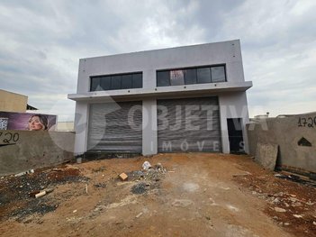 business em Avenida Seme Simão, Granada - Uberlândia - MG