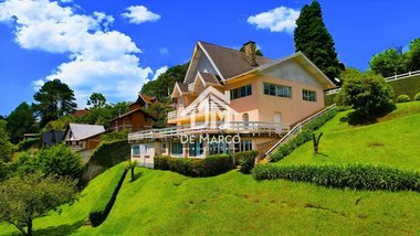 house em Avenida Manoel Pera, Alto do Capivari - Campos do Jordão - SP