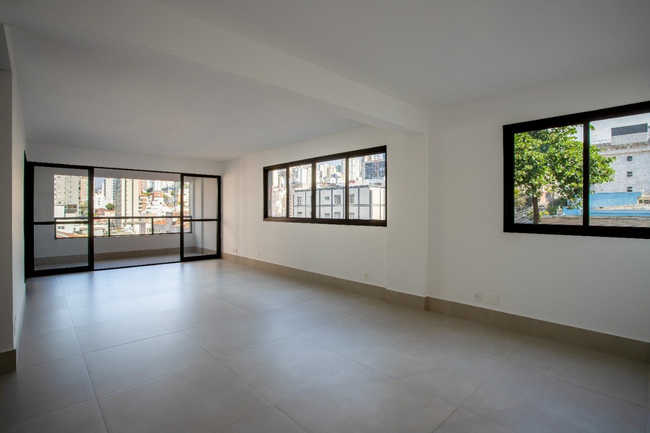 Apartamento com 3 quartos — Gutierrez, Belo Horizonte