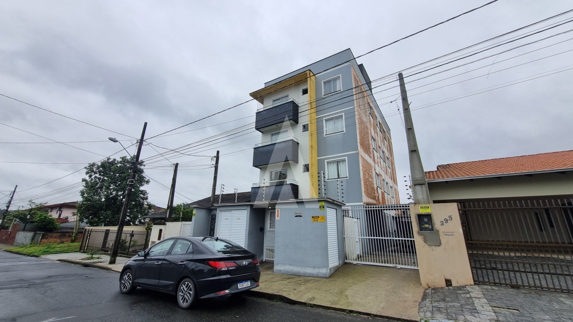 FACHADA 2