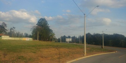 land_lot em Rua Maufre Silveira da Rosa, Residencial Nogueira - Capela do Alto - SP