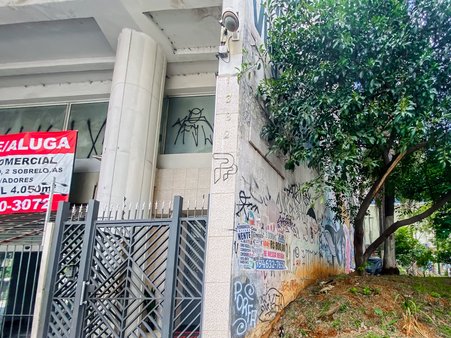 Cômodo Condomínio