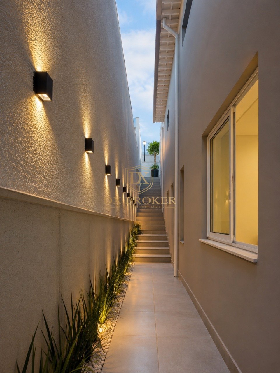 Casa com 5 quartos — Heliópolis, Belo Horizonte