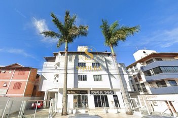 apartment em Avenida Professor Milton Leite da Costa, Canasvieiras - Florianópolis - SC