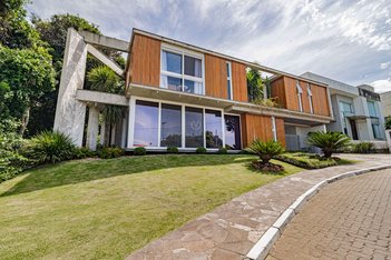 house em Francisco Solano Borges, Hípica - Porto Alegre - RS
