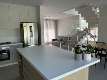 house em Estrada Manoel Leôncio de Souza Brito, Vargem Pequena - Florianópolis - SC