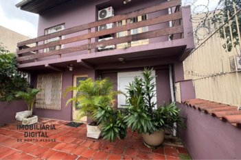 house em Rua Padre Hafkemeyer, Partenon - Porto Alegre - RS