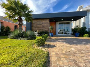 house em Avenida Diamante, Rainha do Mar - Xangri-Lá - RS