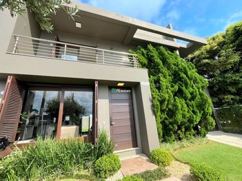 house em Rua Rio Douradinho, Centro - Xangri-Lá - RS