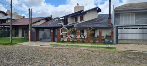 house em Rua Padre Cristóvão de Mendonza, Cristo Rei - São Leopoldo - RS