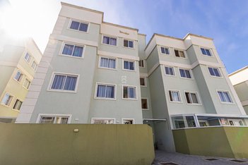 apartment em Rua Constante Moro Sobrinho, Quississana - São José dos Pinhais - PR