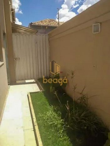 house em Rua Barretos, Parque Xangri-Lá - Contagem - MG