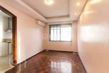 apartment em Rua Dona Sebastiana, São João - Porto Alegre - RS