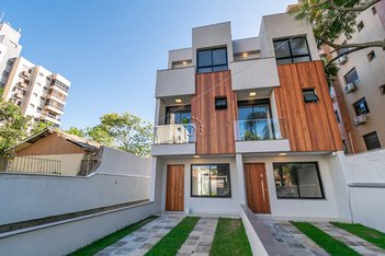 house em Rua Doutor Pereira Neto, Tristeza - Porto Alegre - RS