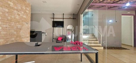 office em Rua Bernardo Guimarães, Fundinho - Uberlândia - MG