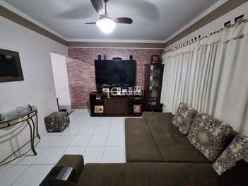 house em Rua Osório Volpato, Jardim Olímpico - Bauru - SP