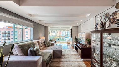apartment em Rua Professor Guido Straube, Vila Izabel - Curitiba - PR