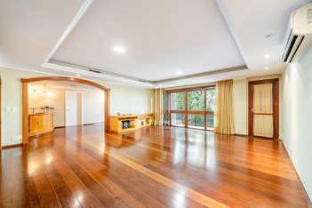 apartment em Rua Santa Terezinha, Farroupilha - Porto Alegre - RS