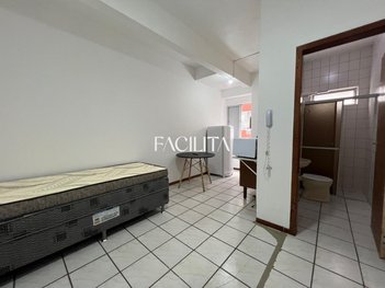 apartment em Rua Douglas Seabra Levier, Carvoeira - Florianópolis - SC