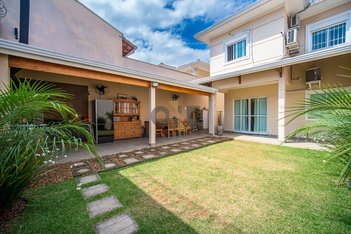 house em Rua Adozinda Lopes, Jardim da Glória - Cotia - SP