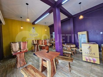 business em Rua Ordália Carneiro Oliveira, Presidente Roosevelt - Uberlândia - MG