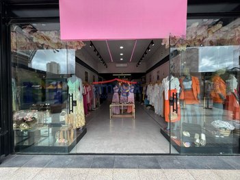 commercial_building em Jorge Madid, Centro - Jacareí - SP