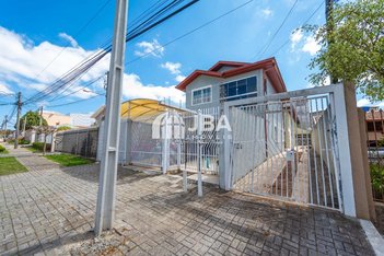 house em Rua Desembargador João Antônio de Barros Júnior, Xaxim - Curitiba - PR
