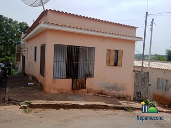 house em Rua Nassif Sarquis, Nepomuceno - Nepomuceno - MG