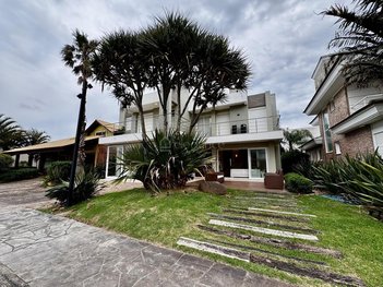 house em Avenida Paraguassu, Centro - Xangri-Lá - RS