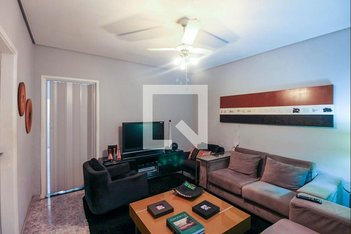 house em Rua Pindamonhangaba, Quinta da Paineira - São Paulo - SP