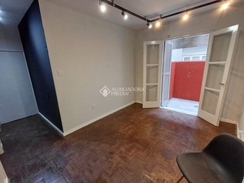 apartment em Avenida Cristóvão Colombo, Floresta - Porto Alegre - RS
