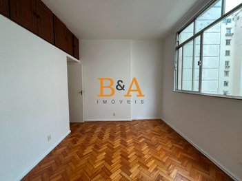 apartment em Avenida Nossa Senhora de Copacabana, Copacabana - Rio de Janeiro - RJ