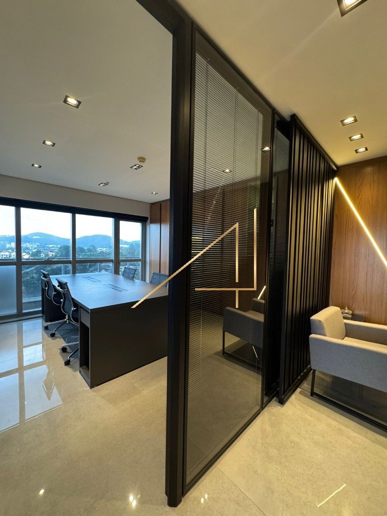 7e5f12b6-e0c1-48ef-a003-c6fd285c65ef