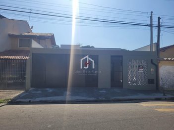 house em Rua Pedro Celete, Loteamento Jardim dos Eucaliptos - Tremembé - SP