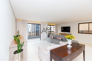 apartment em Rua Manuel Guedes, Jardim Europa - São Paulo - SP