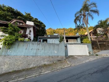 house em Rua Ângelo La Porta, Centro - Florianópolis - SC