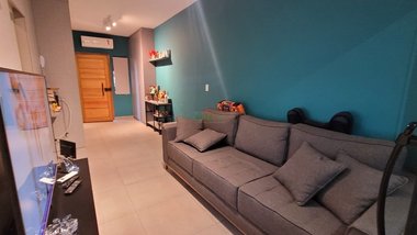 house em Rua Florindo Salvador, Conjunto Habitacional Santiago II - Londrina - PR