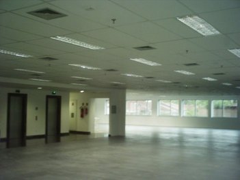 business em Hungria, Jardim Europa - São Paulo - SP