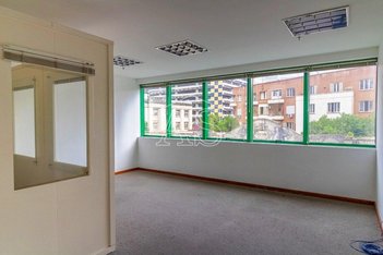 office em Rua Riachuelo, Centro Histórico - Porto Alegre - RS