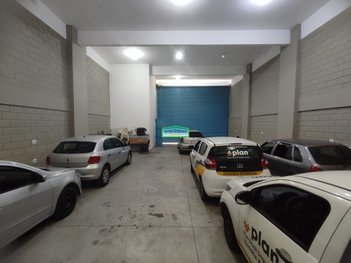 industrial em Rua Santa Luzia, Remédios - Osasco - SP